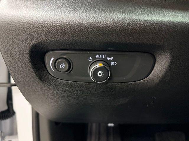 used 2022 Chevrolet Traverse car, priced at $37,987