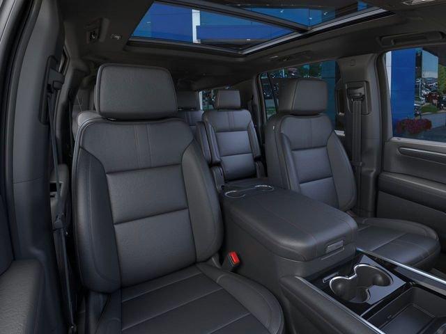 new 2025 Chevrolet Suburban car, priced at $79,915