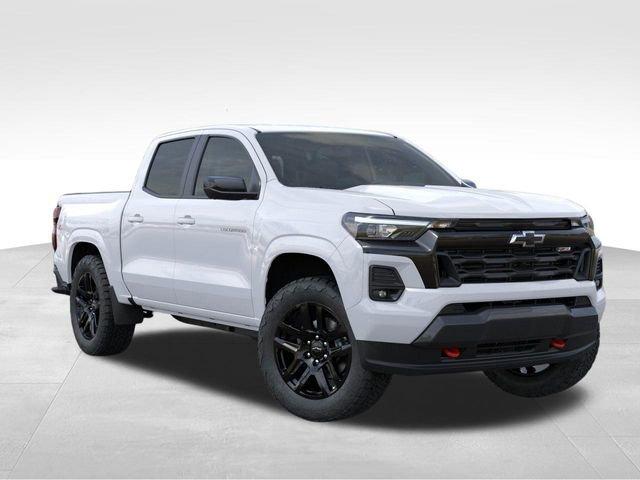 new 2025 Chevrolet Colorado car, priced at $48,290