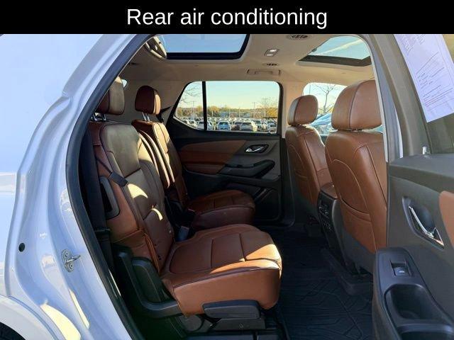 used 2021 Chevrolet Traverse car, priced at $30,987