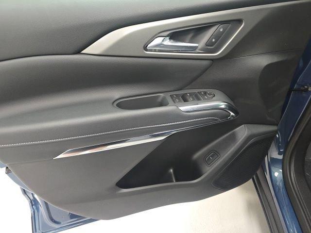 new 2026 Chevrolet Traverse car, priced at $48,205