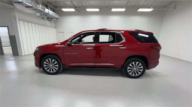 used 2023 Chevrolet Traverse car, priced at $43,987