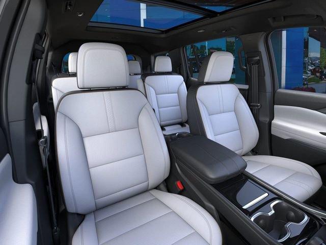new 2025 Chevrolet Traverse car, priced at $55,713