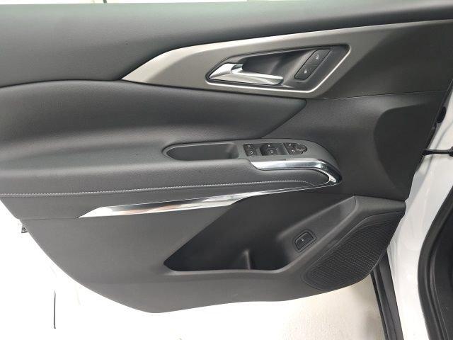 new 2026 Chevrolet Traverse car, priced at $45,920