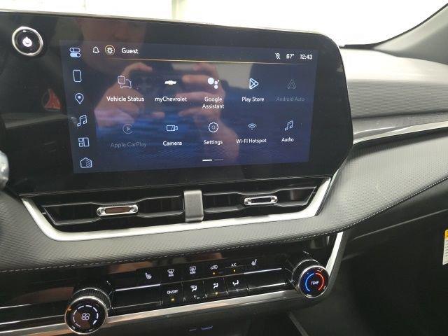new 2026 Chevrolet Equinox car, priced at $30,495