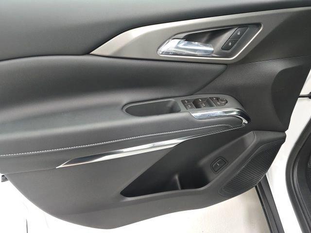 new 2026 Chevrolet Traverse car, priced at $45,920