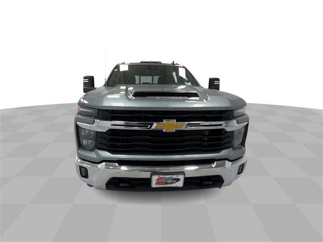 used 2024 Chevrolet Silverado 3500 car, priced at $59,494