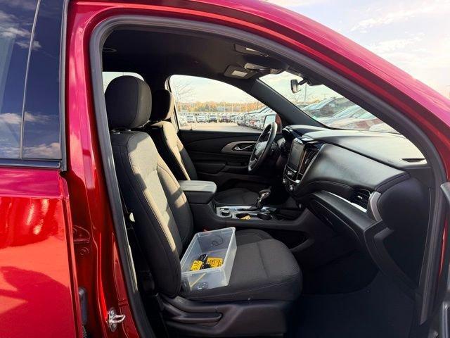 used 2023 Chevrolet Traverse car, priced at $32,987