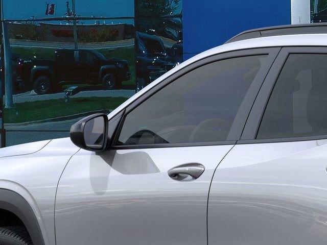new 2025 Chevrolet Trax car, priced at $25,895