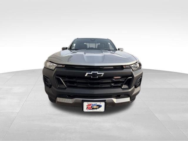 used 2025 Chevrolet Colorado car, priced at $40,487