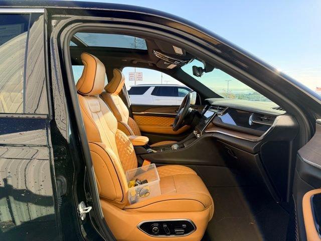 used 2024 Jeep Grand Cherokee car, priced at $49,987