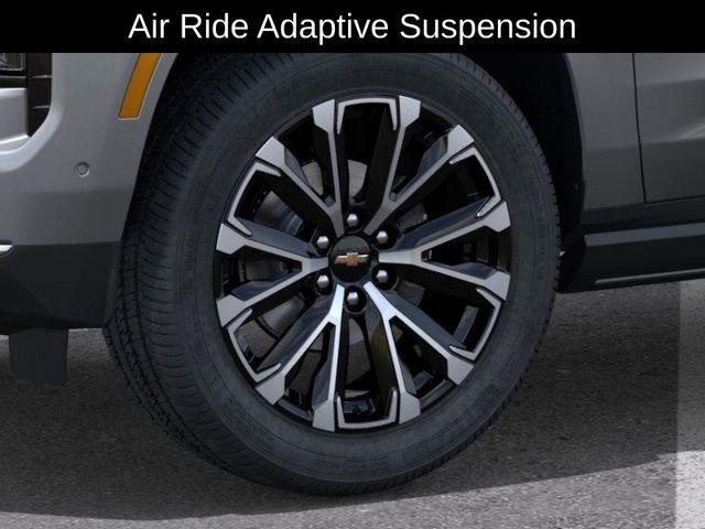 new 2025 Chevrolet Suburban car, priced at $91,804