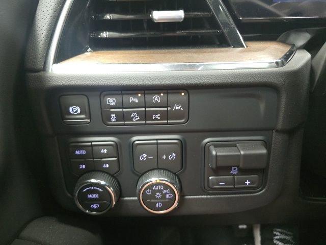 new 2026 Chevrolet Suburban car, priced at $96,909