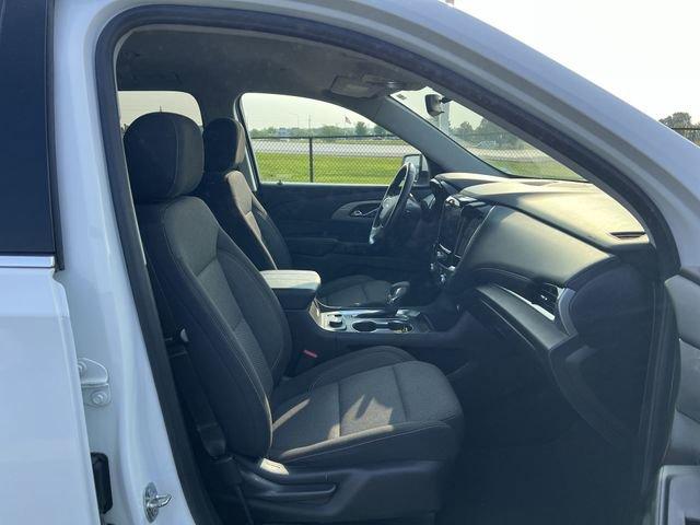 used 2021 Chevrolet Traverse car, priced at $22,260