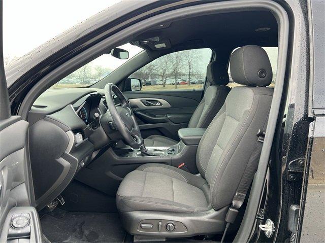 used 2022 Chevrolet Traverse car, priced at $29,987