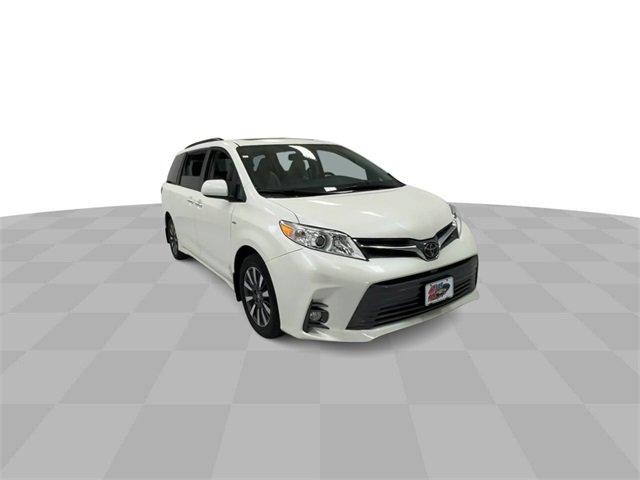 used 2018 Toyota Sienna car, priced at $31,425