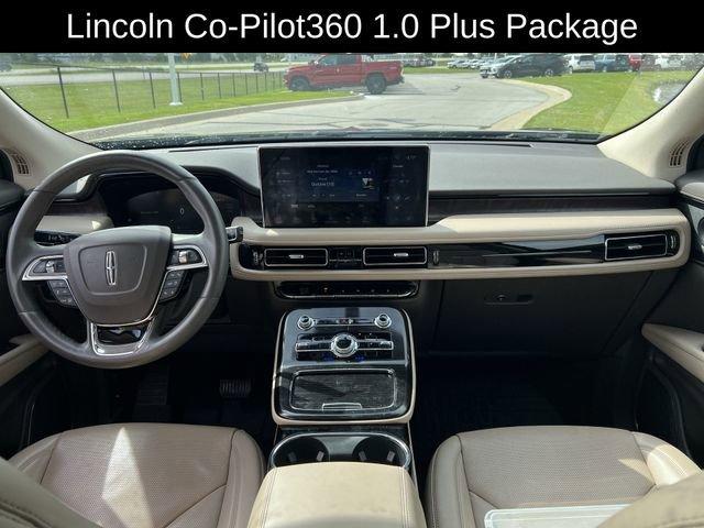 used 2022 Lincoln Nautilus car, priced at $35,987