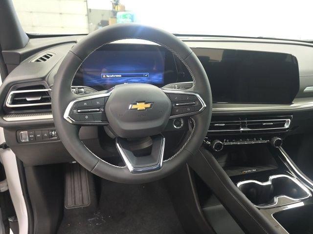new 2026 Chevrolet Traverse car, priced at $45,120