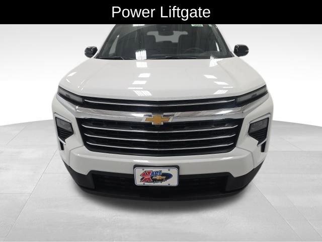 new 2026 Chevrolet Traverse car, priced at $45,120