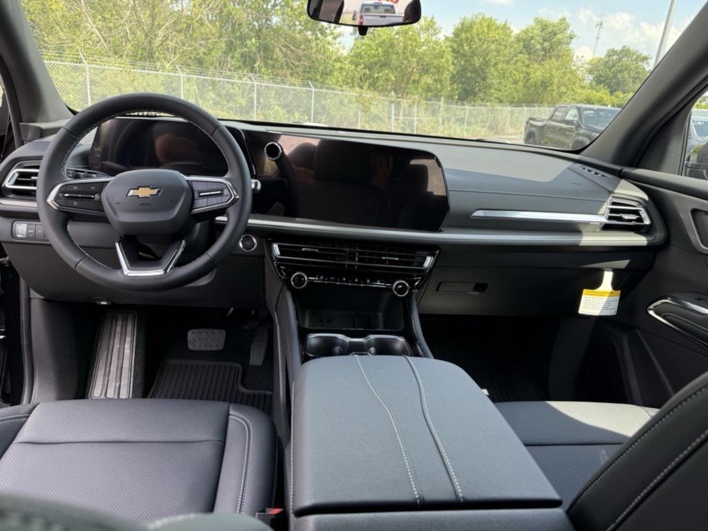 new 2026 Chevrolet Traverse car, priced at $43,579