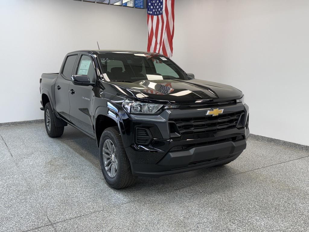 new 2025 Chevrolet Colorado car, priced at $31,459