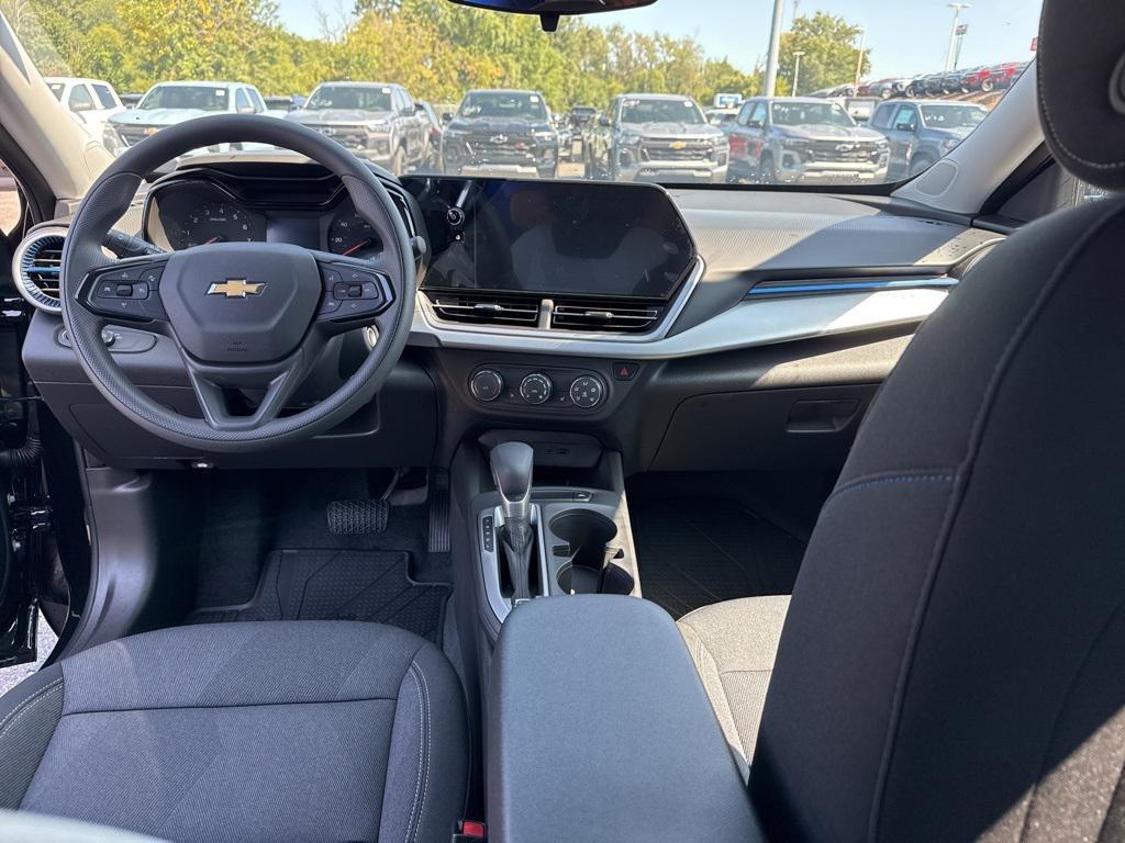 new 2025 Chevrolet Trax car, priced at $20,937