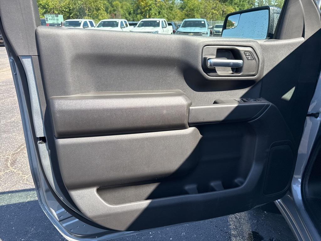 new 2026 Chevrolet Silverado 1500 car, priced at $35,081