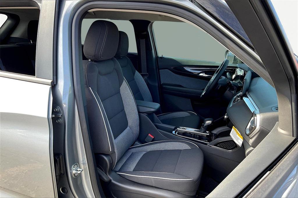 new 2026 Chevrolet TrailBlazer car, priced at $24,561