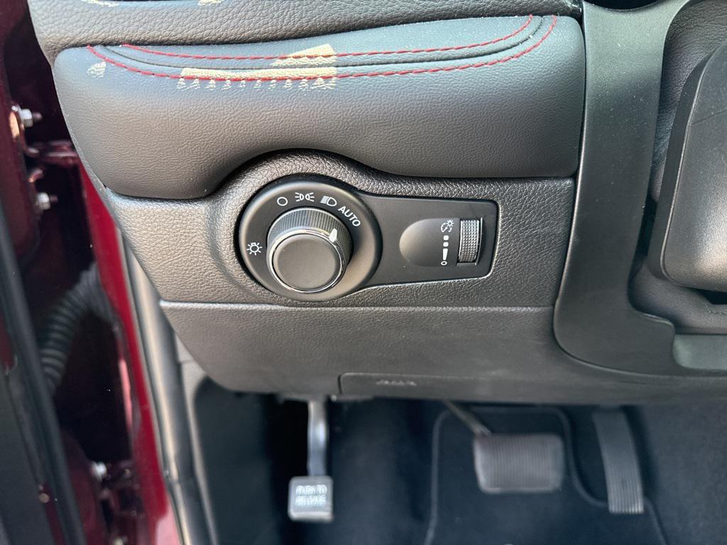 used 2024 Dodge Durango car, priced at $31,500