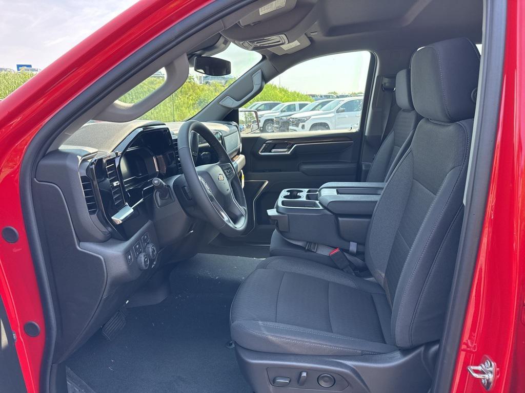 new 2025 Chevrolet Silverado 1500 car, priced at $48,081