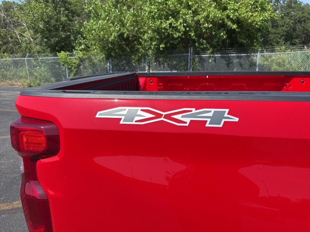 new 2025 Chevrolet Silverado 1500 car, priced at $48,081