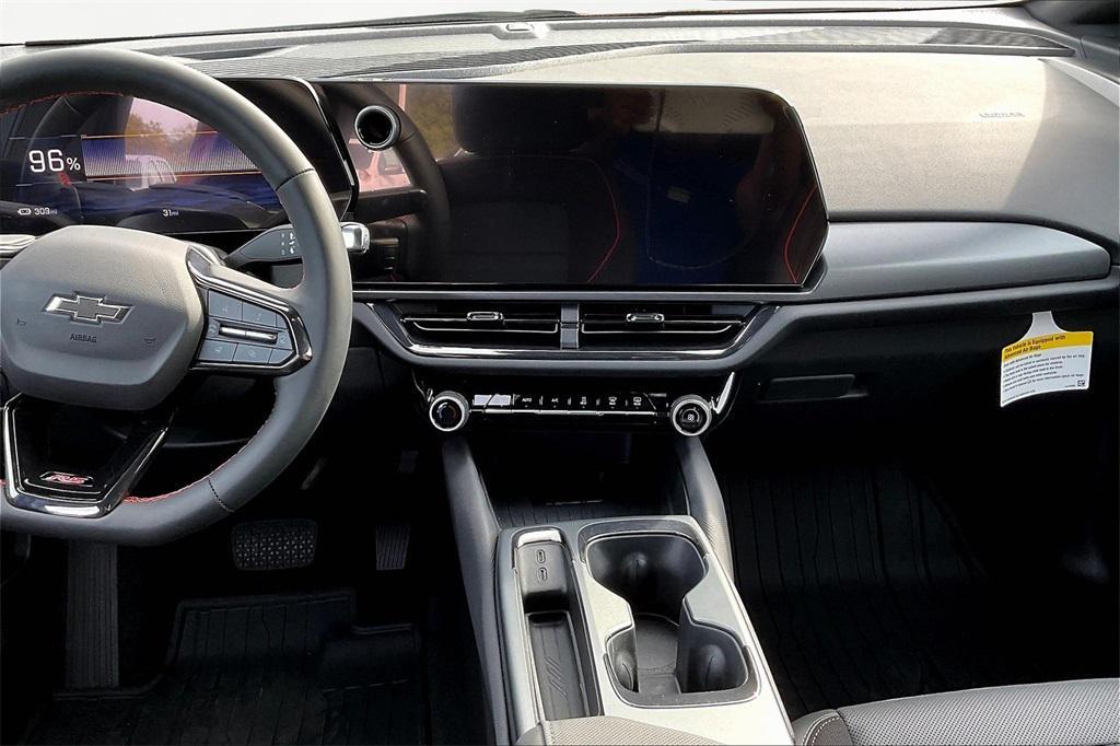 new 2025 Chevrolet Equinox EV car, priced at $42,304