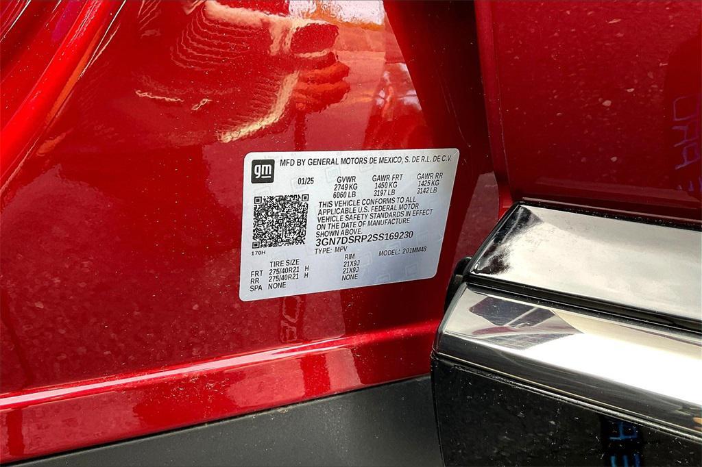 new 2025 Chevrolet Equinox EV car, priced at $42,304