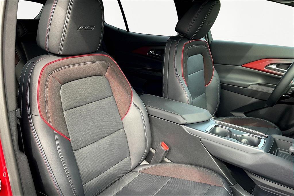 new 2025 Chevrolet Equinox EV car, priced at $42,304