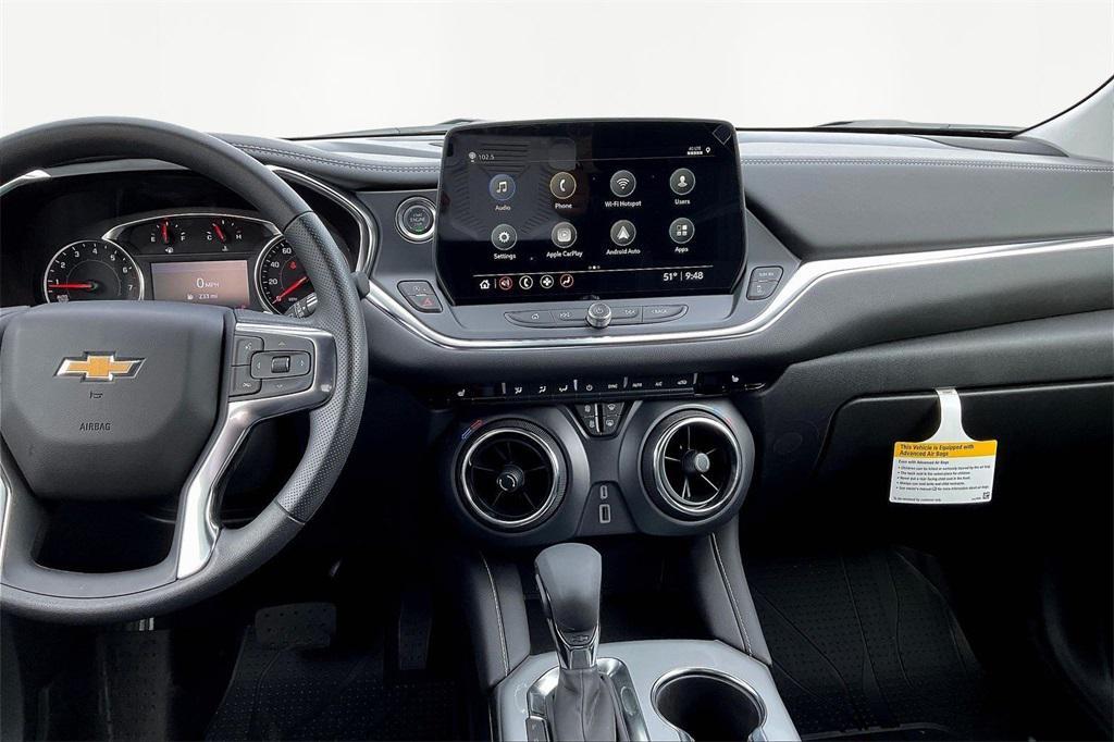 new 2025 Chevrolet Blazer car, priced at $31,991