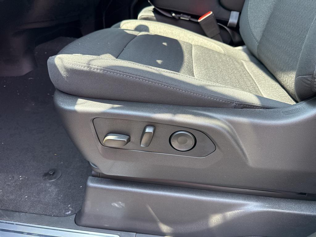 new 2025 Chevrolet Silverado 1500 car, priced at $42,845