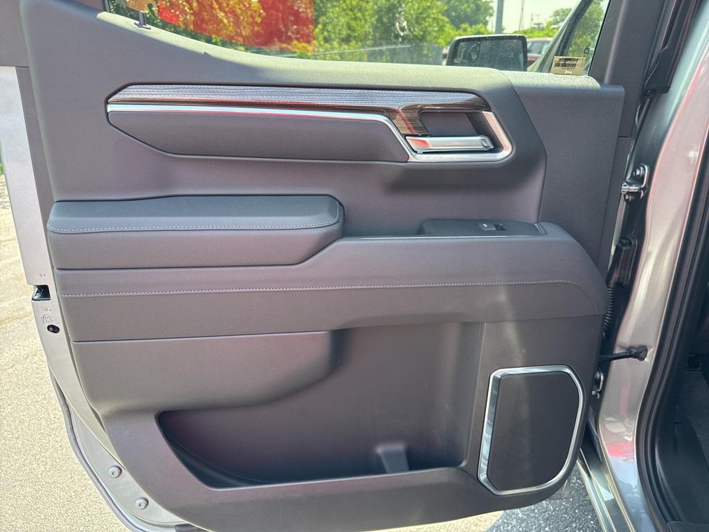 new 2025 Chevrolet Silverado 1500 car, priced at $42,845