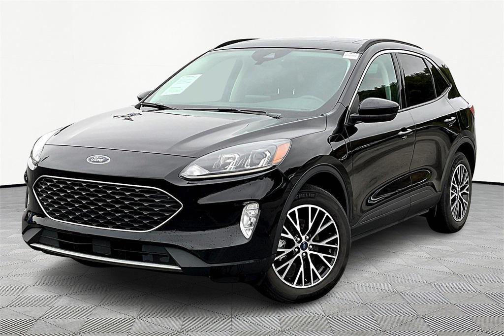 used 2022 Ford Escape car, priced at $20,828