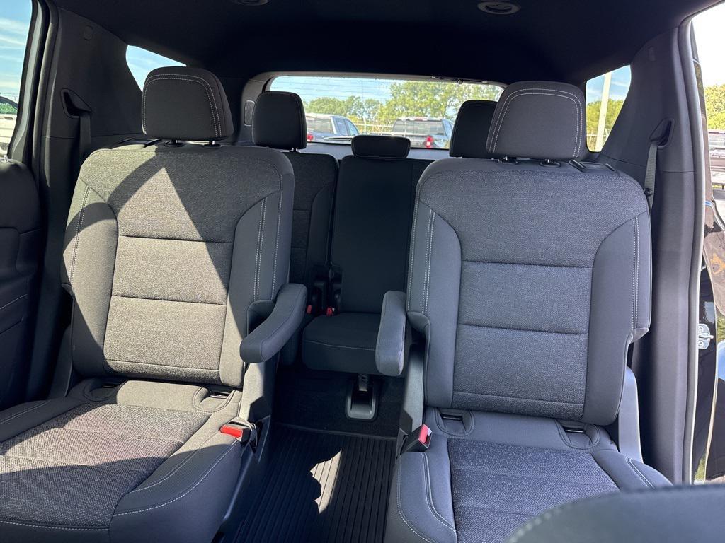 new 2026 Chevrolet Traverse car, priced at $41,395