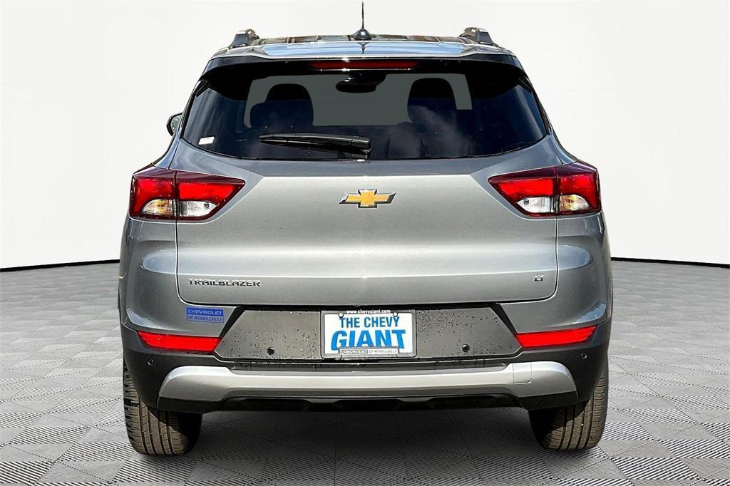 new 2026 Chevrolet TrailBlazer car, priced at $25,089