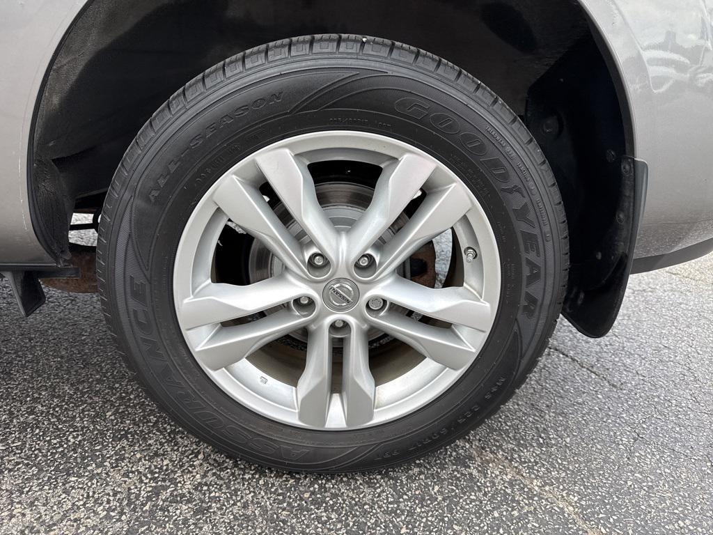 used 2015 Nissan Rogue Select car, priced at $7,500