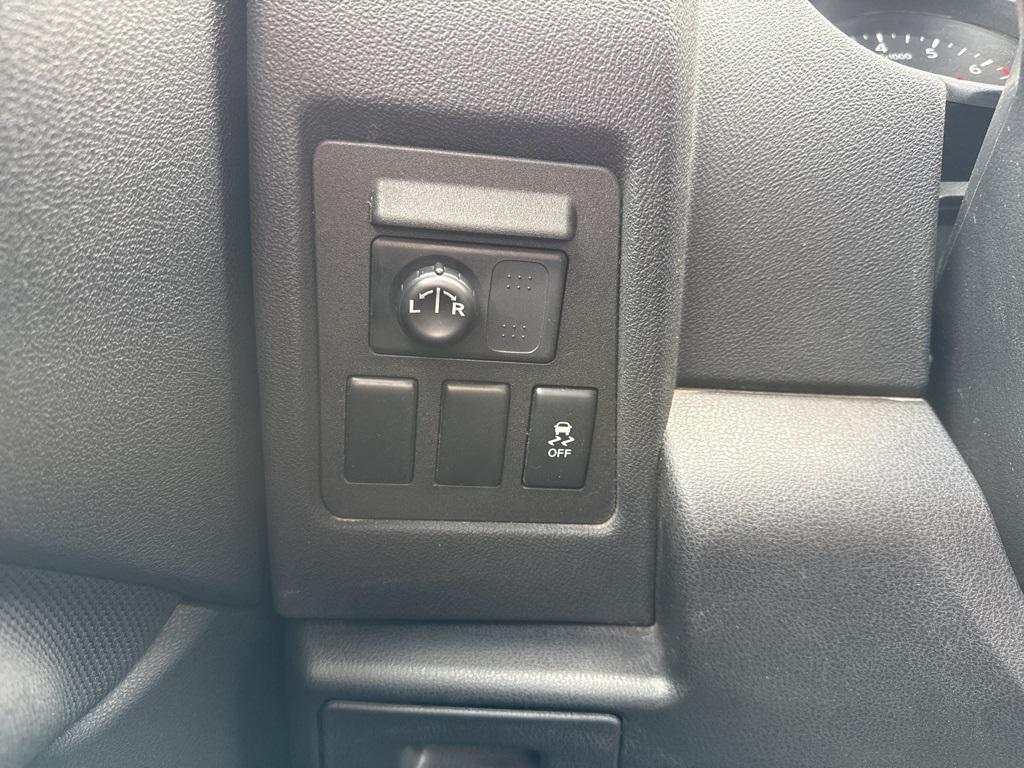 used 2015 Nissan Rogue Select car, priced at $7,500