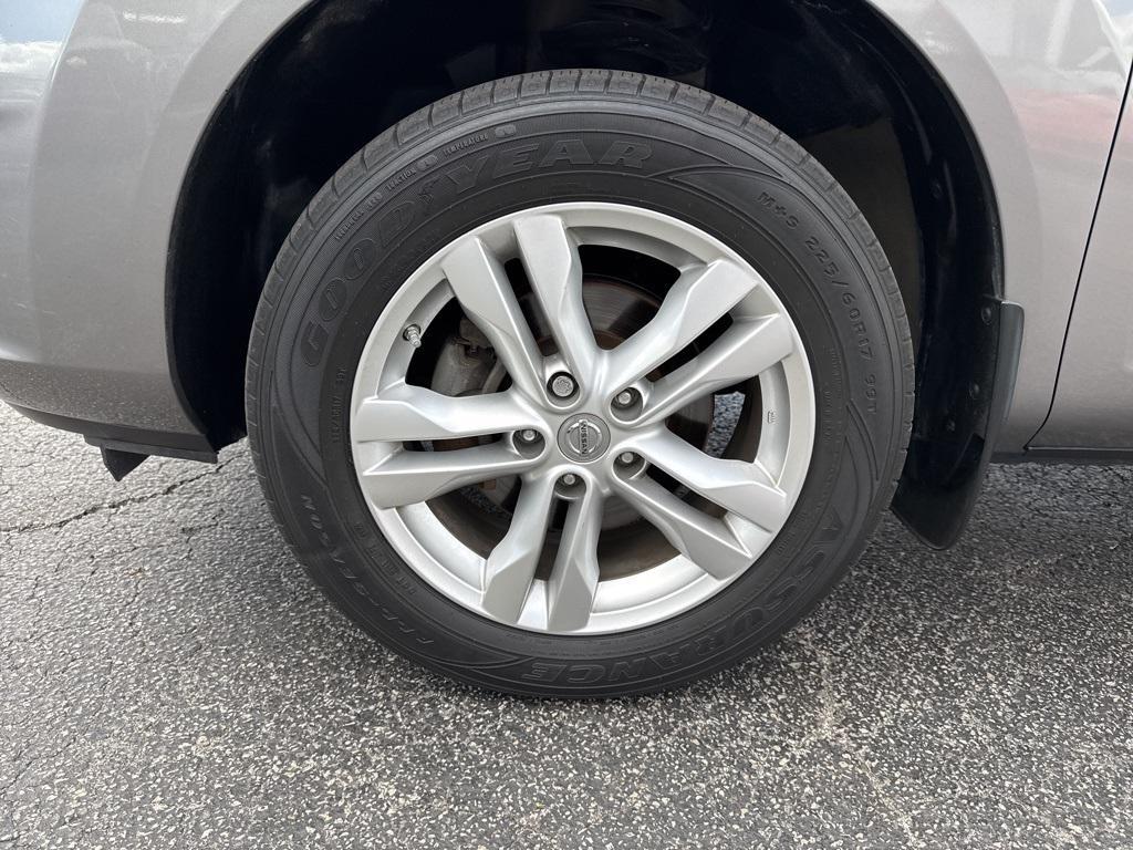 used 2015 Nissan Rogue Select car, priced at $7,500