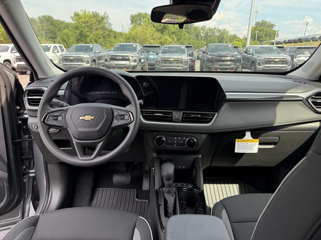 new 2026 Chevrolet TrailBlazer car, priced at $23,242