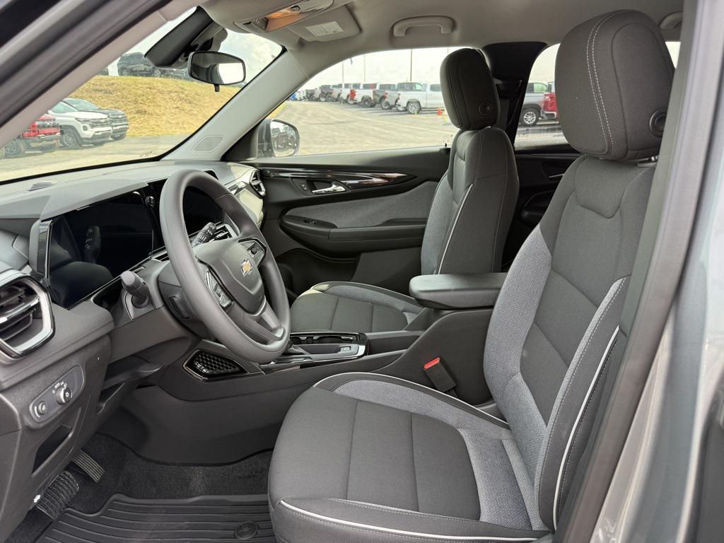 new 2026 Chevrolet TrailBlazer car, priced at $23,242