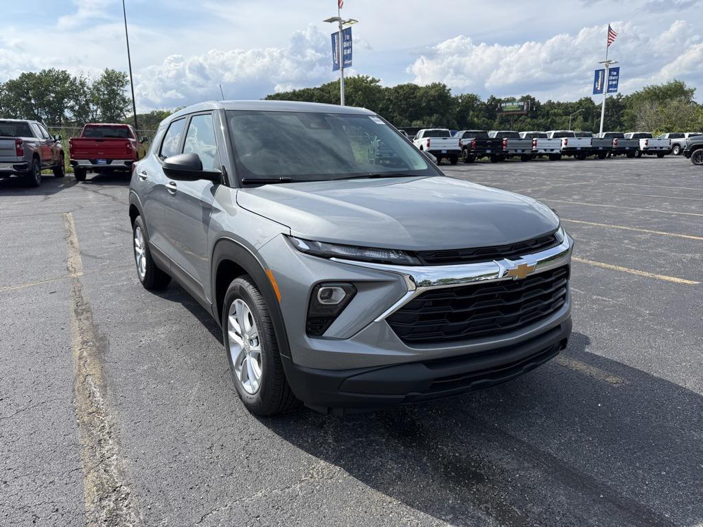 new 2026 Chevrolet TrailBlazer car, priced at $23,242