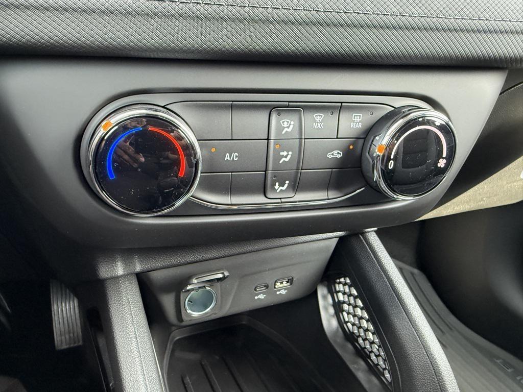 new 2026 Chevrolet TrailBlazer car, priced at $23,242