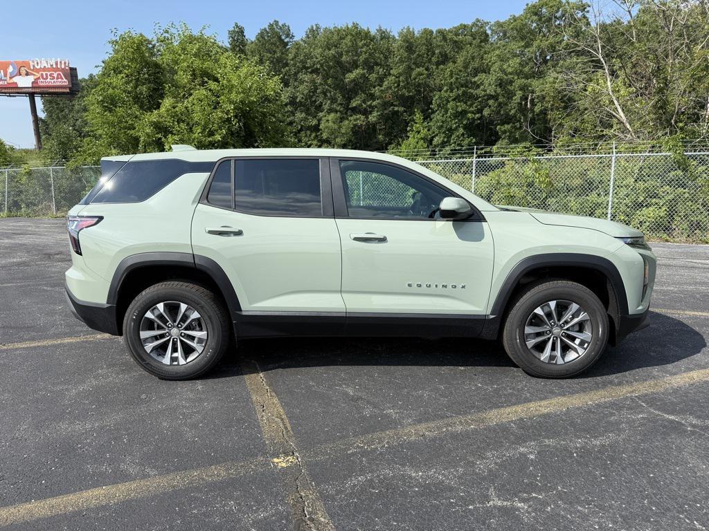 new 2026 Chevrolet Equinox car, priced at $26,909