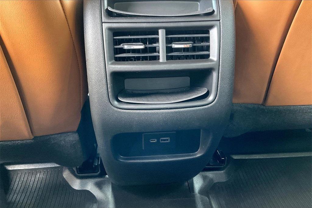 used 2021 Cadillac XT5 car, priced at $29,290