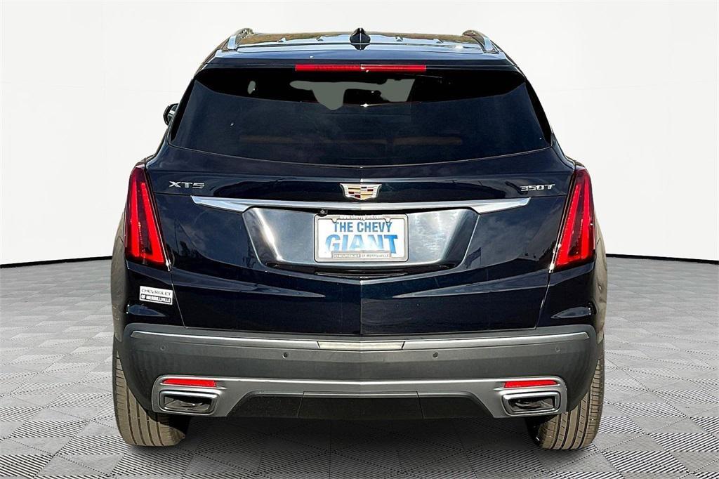 used 2021 Cadillac XT5 car, priced at $29,290